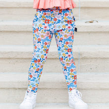 Load image into Gallery viewer, Dahlia Floral Jogger
